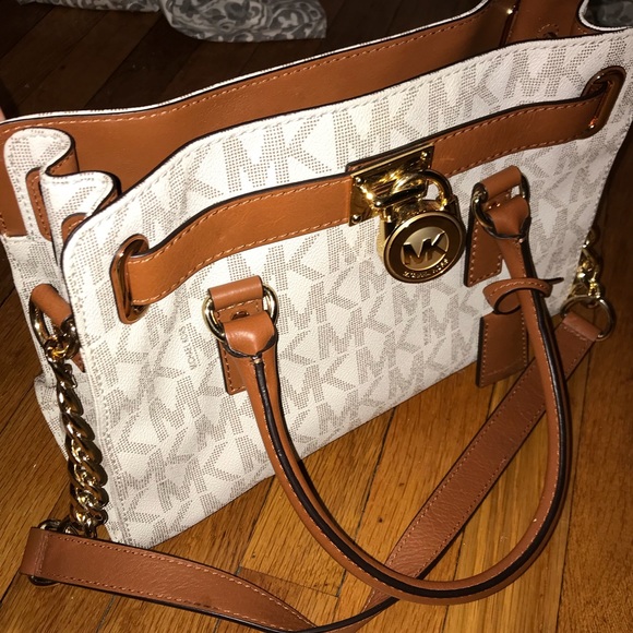 Michael Kors Handbag - Picture 2 of 6